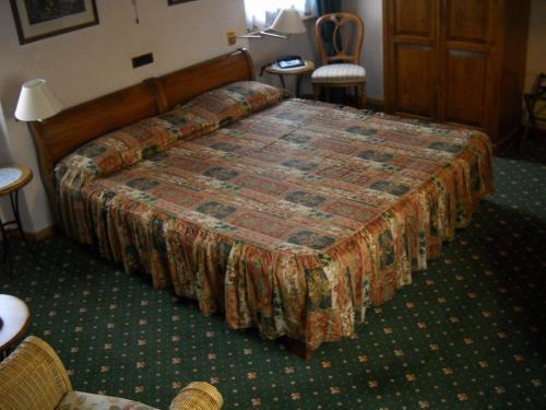 Hotel Faccioli Valeggio sul Mincio Bagian luar foto